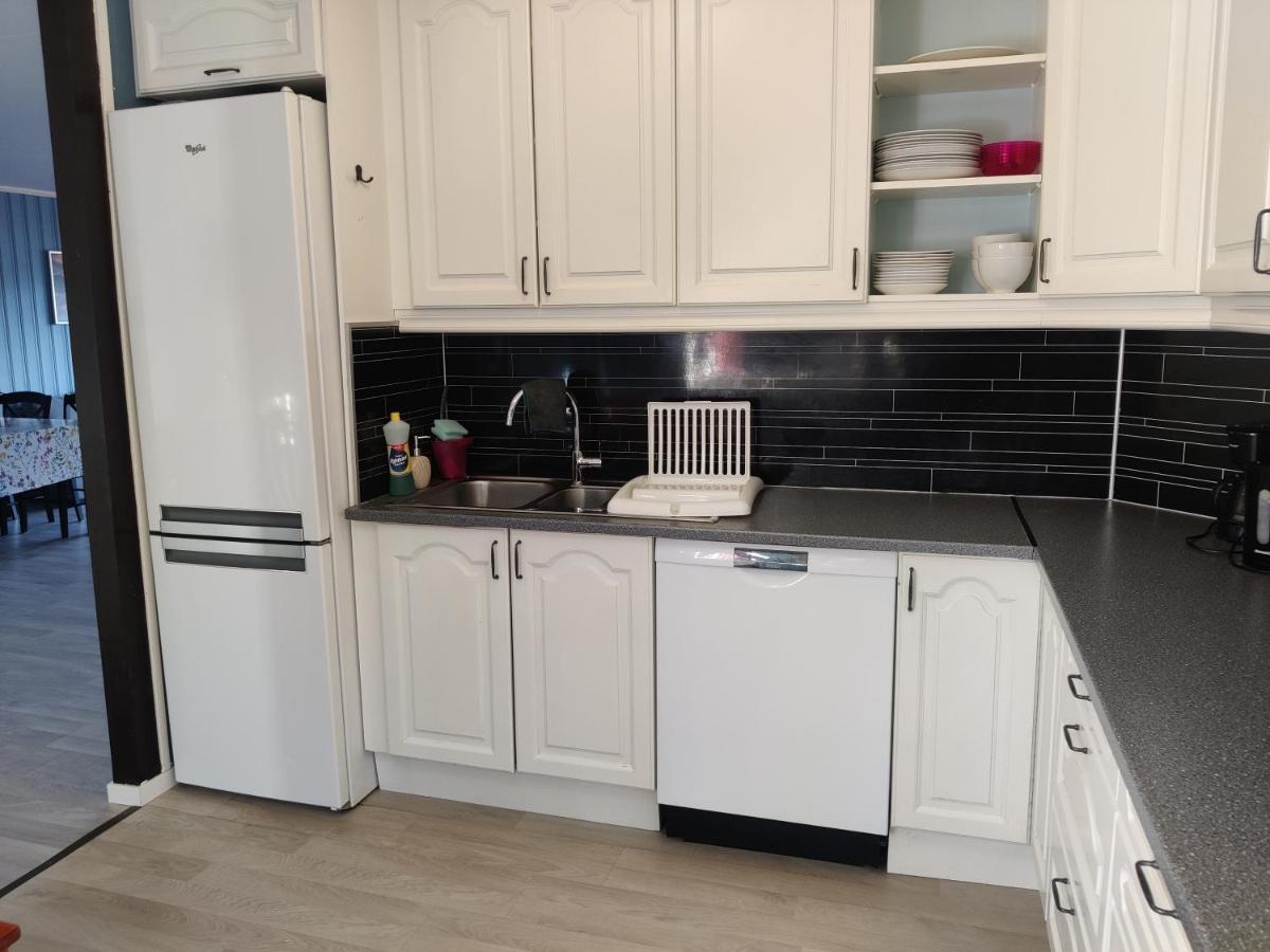 Feelhome 3 Bedroom Near University Тромсьо Екстериор снимка